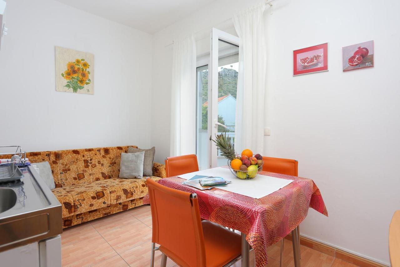 Apartments By The Sea Podgora, Makarska - 18918 エクステリア 写真